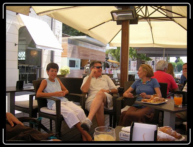 Foto successiva